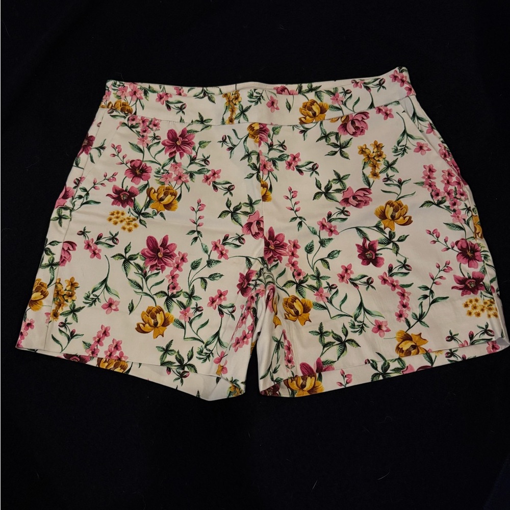 Floral Print Women's Shorts